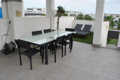 Penthouse in Oasis Beach La Zenia 2 Nº 074 in España Casas