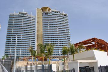 Íbúð í Sunset Drive Benidorm Nº 1073 in España Casas