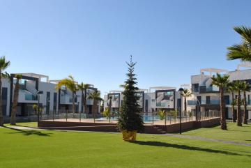 Penthouse in Oasis Beach El Raso 10 Nº 074 in España Casas