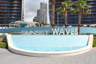 Sunset Waves Benidorm Nº 175 on España Casas